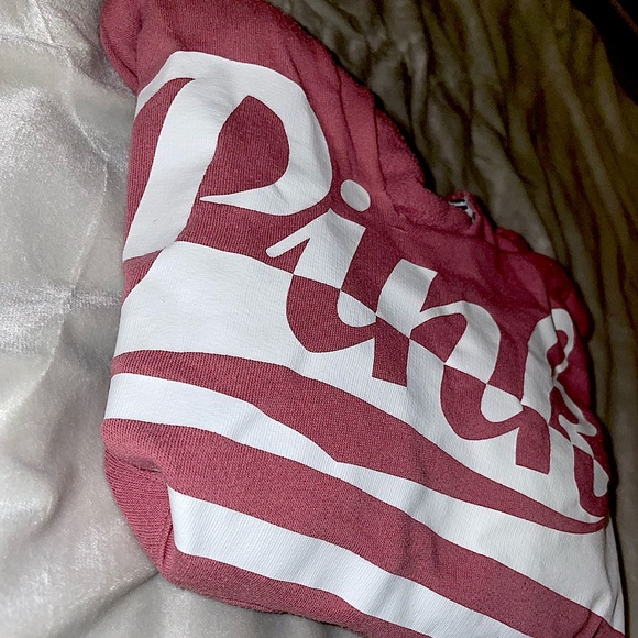 PINK sweat shirt crop hoodie💓 - Picture 3 of 3